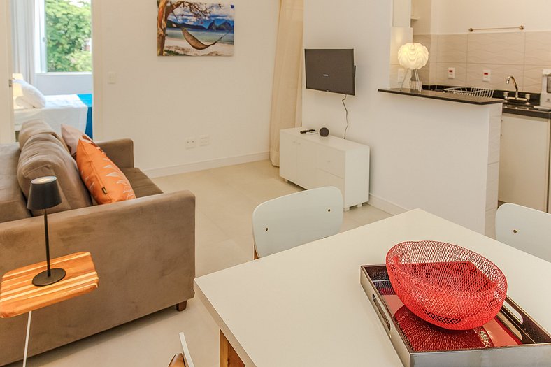Acogedor salón y dormitorio entre Copacabana e Ipanema frent