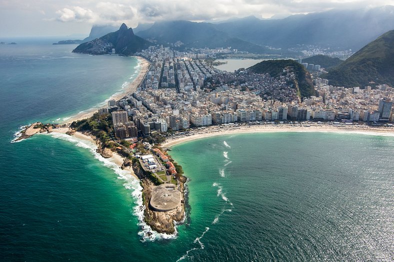 Apartamento em Copacabana para 3 | Aluguel por Temporada