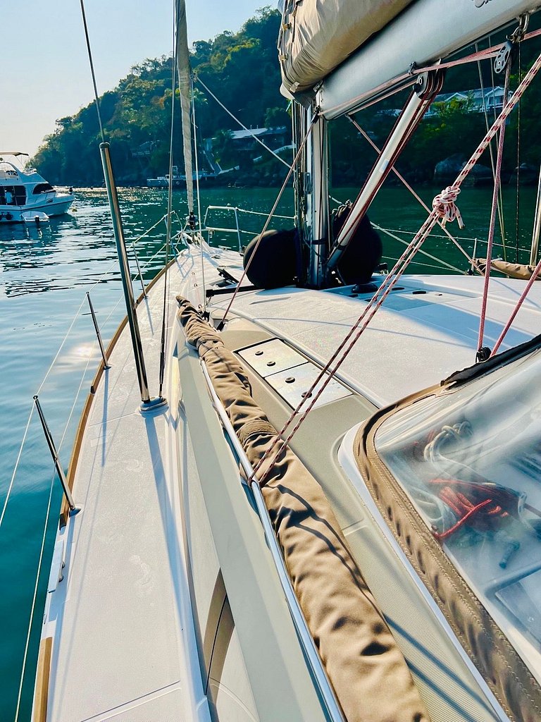 Velero transoceánico en Angra do Reis con Capitán